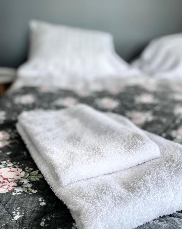 Kaptenshuset Hotell Kivik Kültér fotó