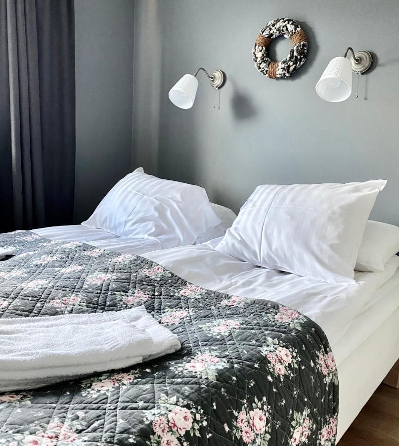 Kaptenshuset Hotell Kivik Kültér fotó