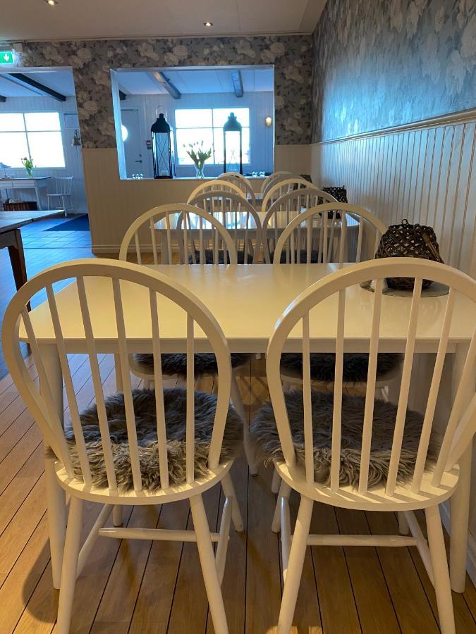 Kaptenshuset Hotell Kivik Kültér fotó